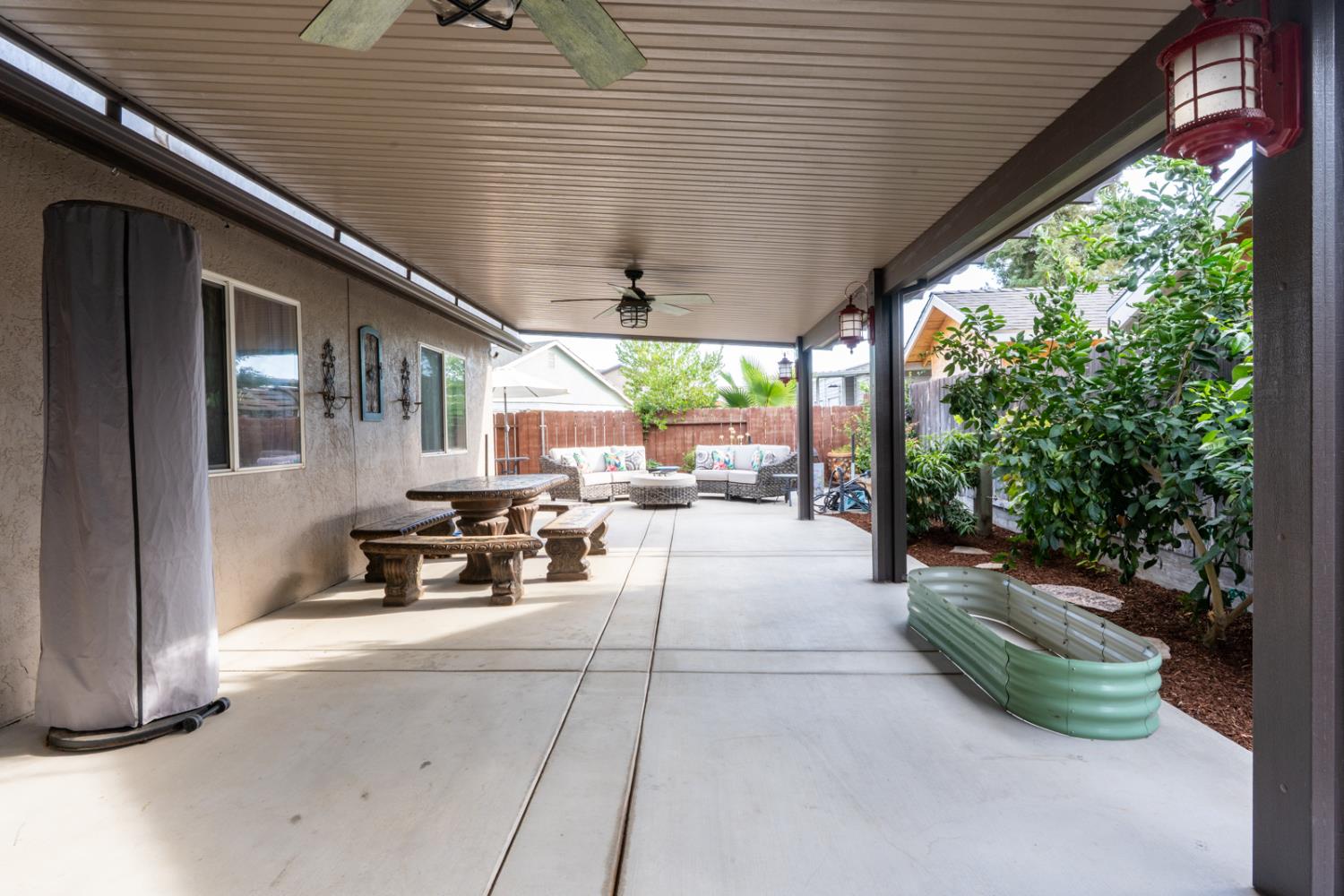 Winton, California 95388, United States, 3 Bedrooms Bedrooms, ,2 BathroomsBathrooms,Residential,Active,209176