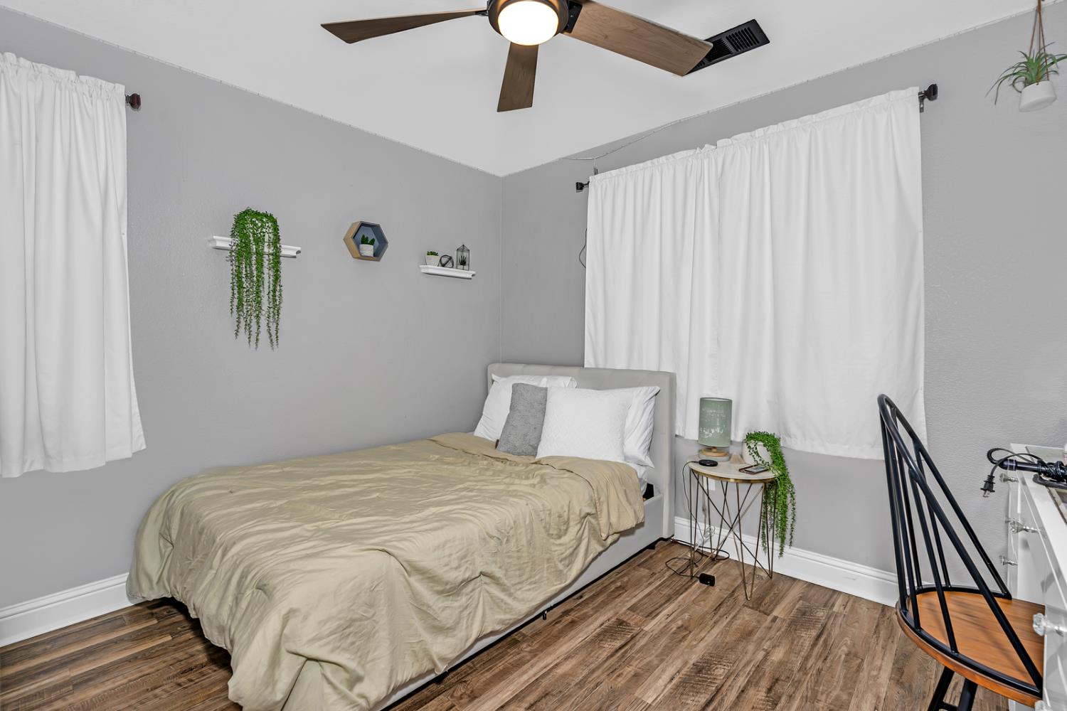 Winton, California 95388, United States, 3 Bedrooms Bedrooms, ,2 BathroomsBathrooms,Residential,Active,209176