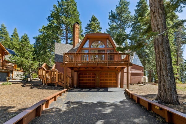 2297 DEVERON WAY, SOUTH LAKE TAHOE, CA 96150 - Image 7d8f29e7d93ced03e7b79dae220e6468/3202550038