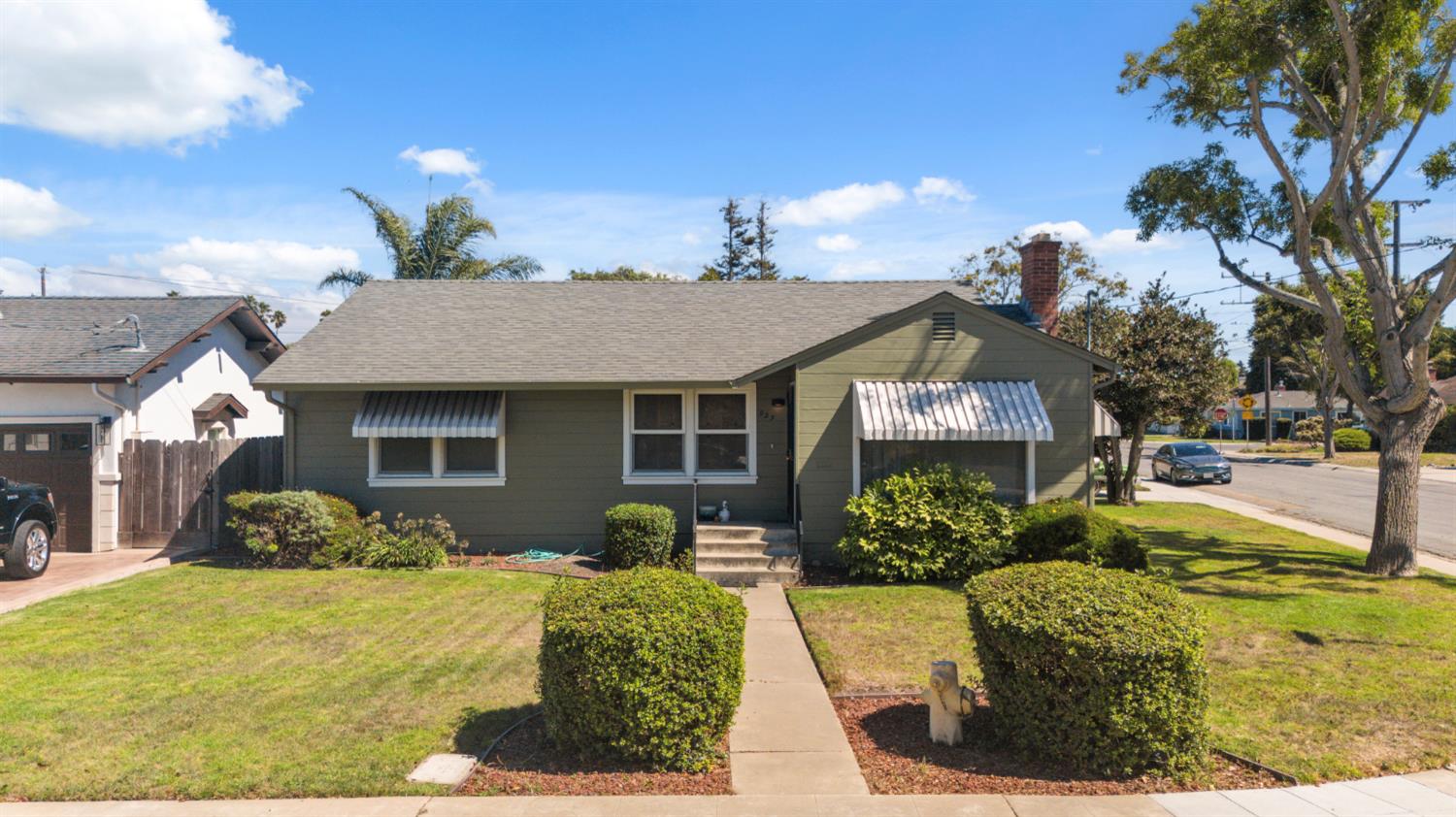 929 Capistrano Drive