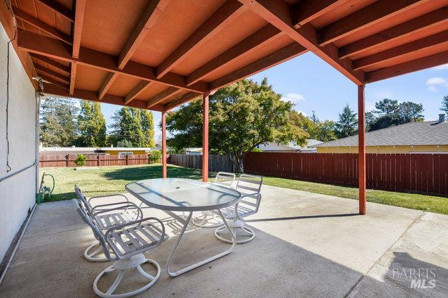 10 Flamingo Court