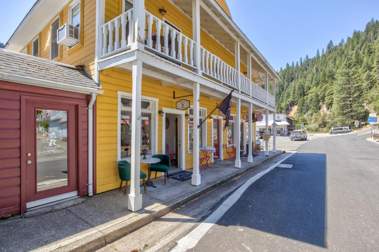 200 Main Street