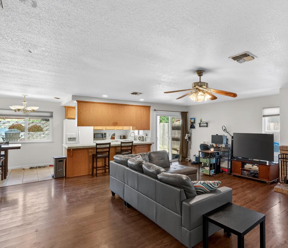 8588 Stratus Drive