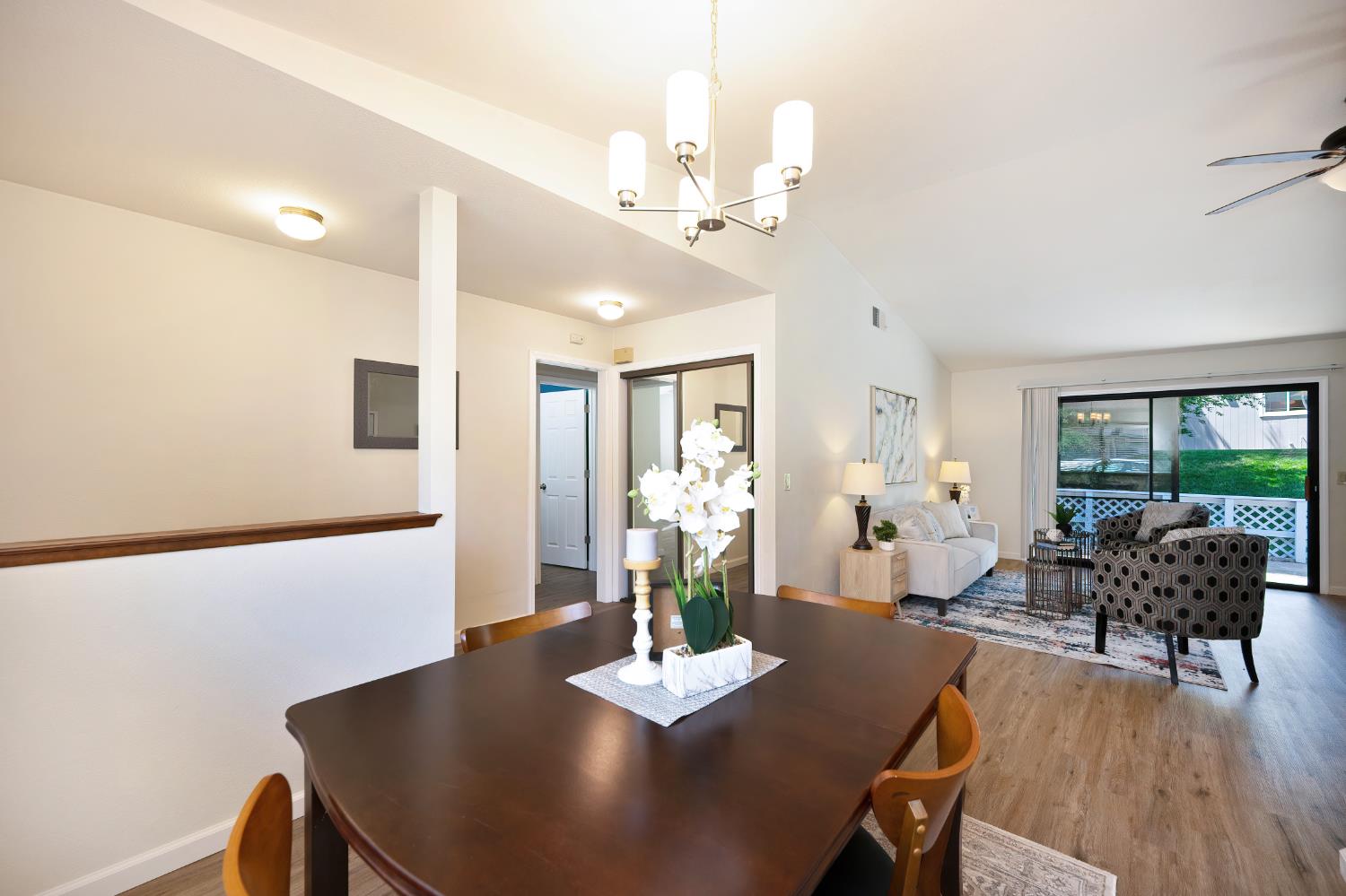 4042 Quarry Court