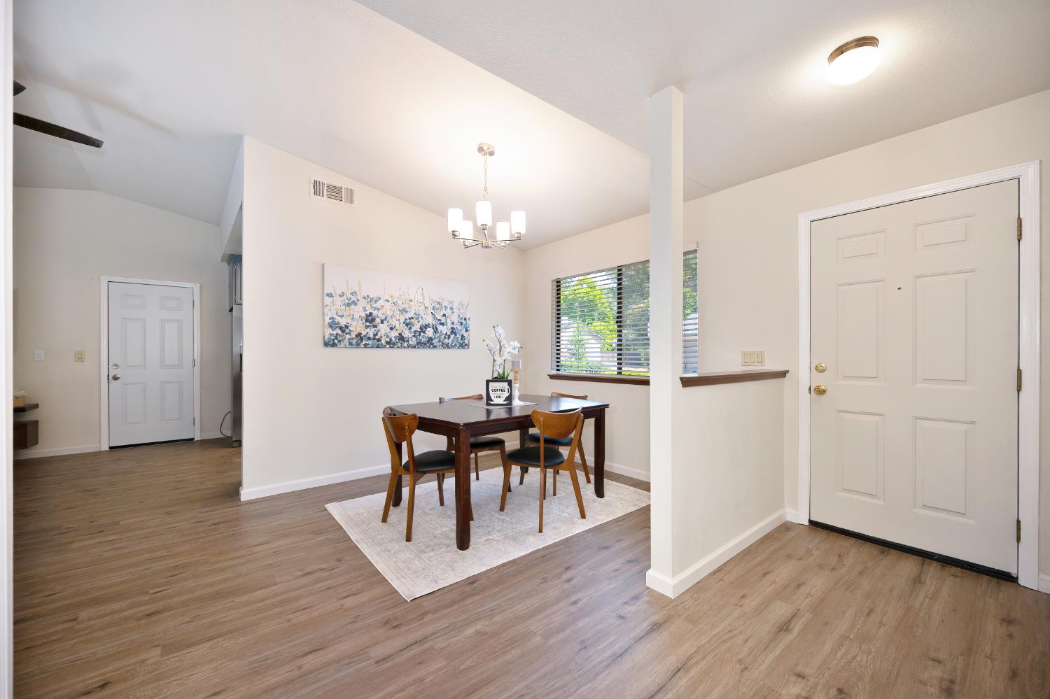 4042 Quarry Court