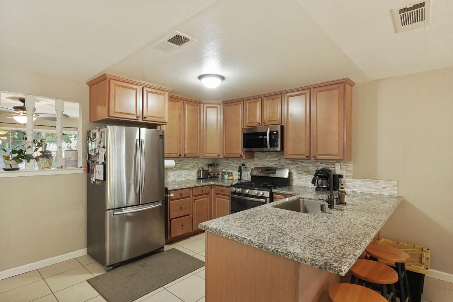 2913 Kachina Way