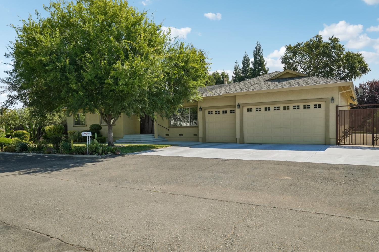 3548 Tarro Way
