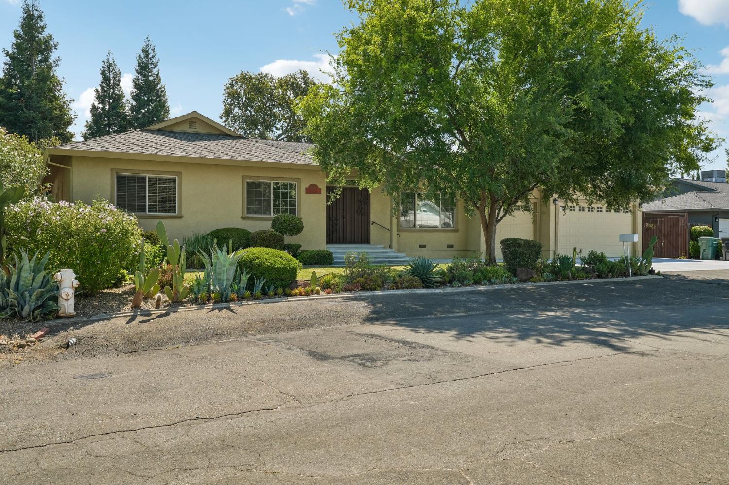 3548 Tarro Way