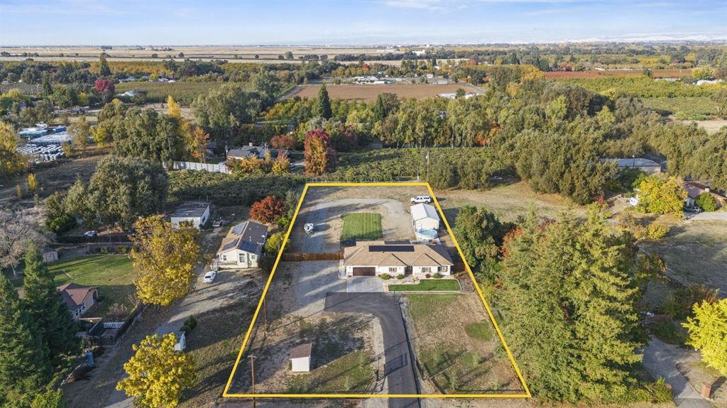 Photo of 678 Colusa Highway, Gridley, CA 95948 (MLS # 226008944)