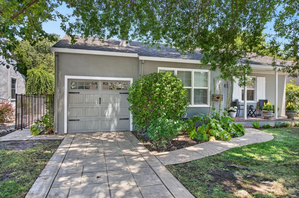 4841 Jerry Way