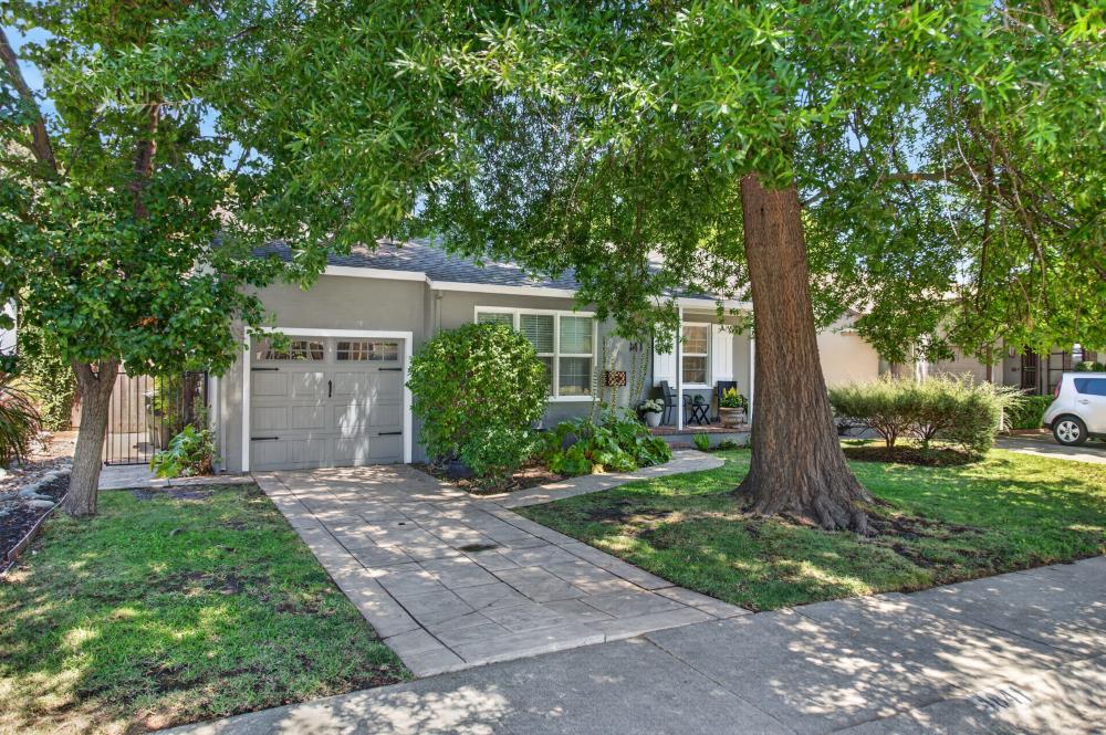 4841 Jerry Way