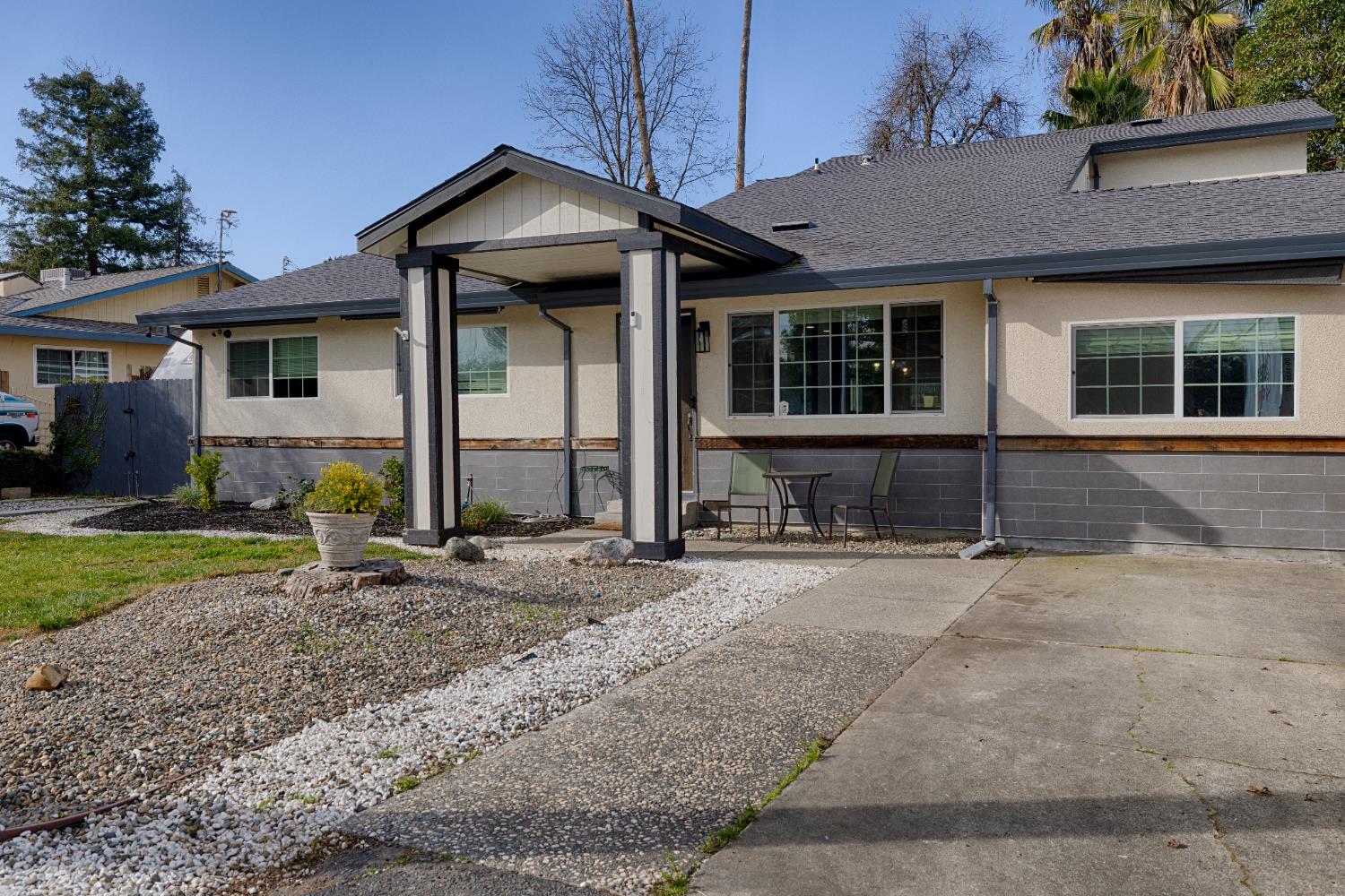 4243 Glenridge Drive