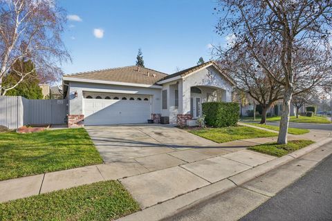 3333 Grimshaw Way Elk Grove CA 95758
