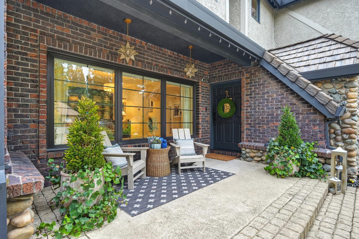 8060 Shelborne Drive