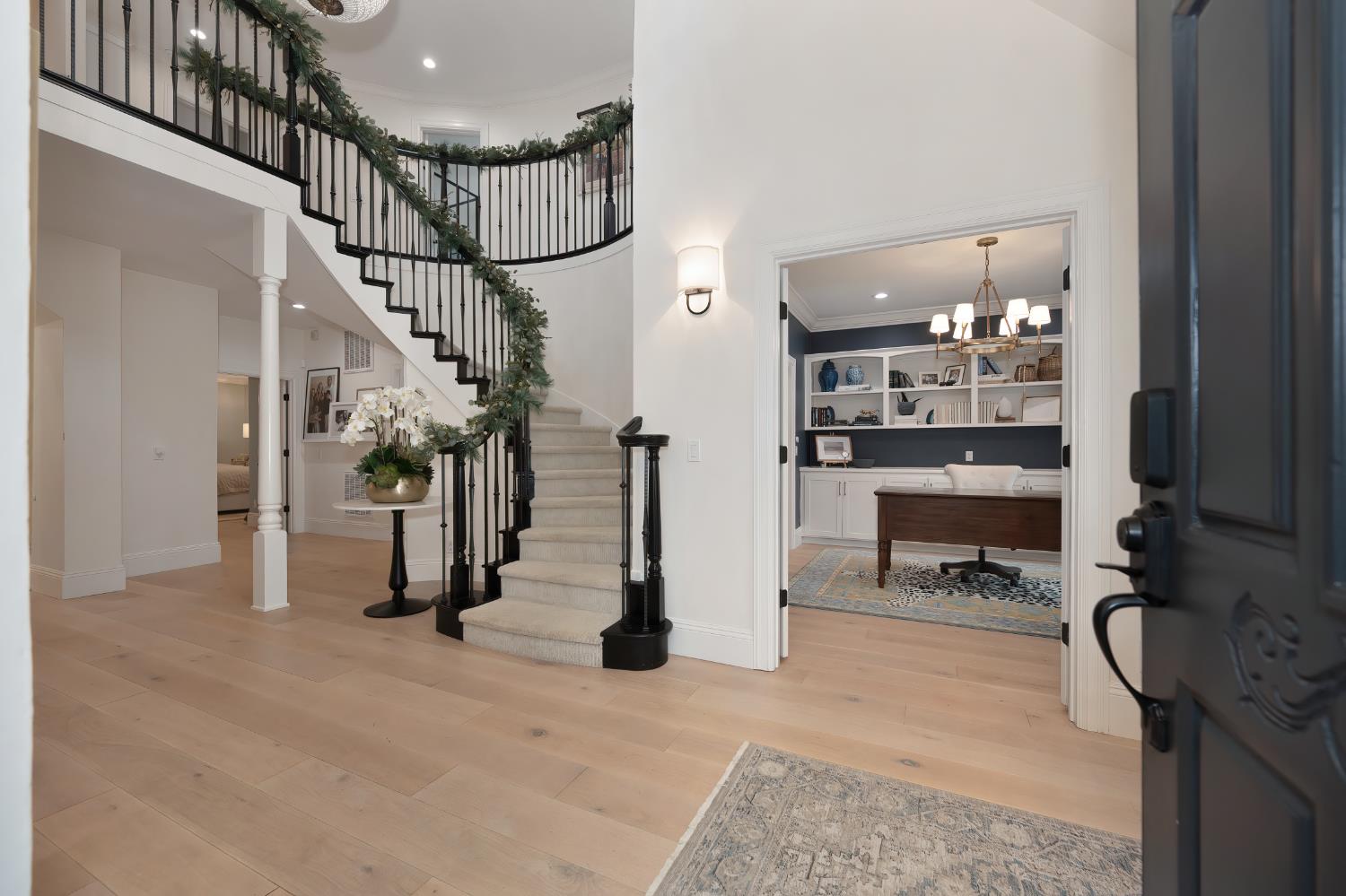 8060 Shelborne Drive