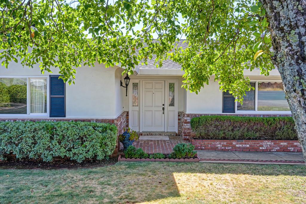 13924 Ridge Road