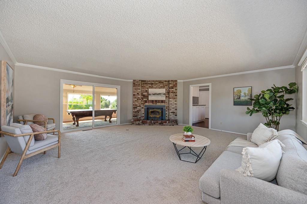 13924 Ridge Road