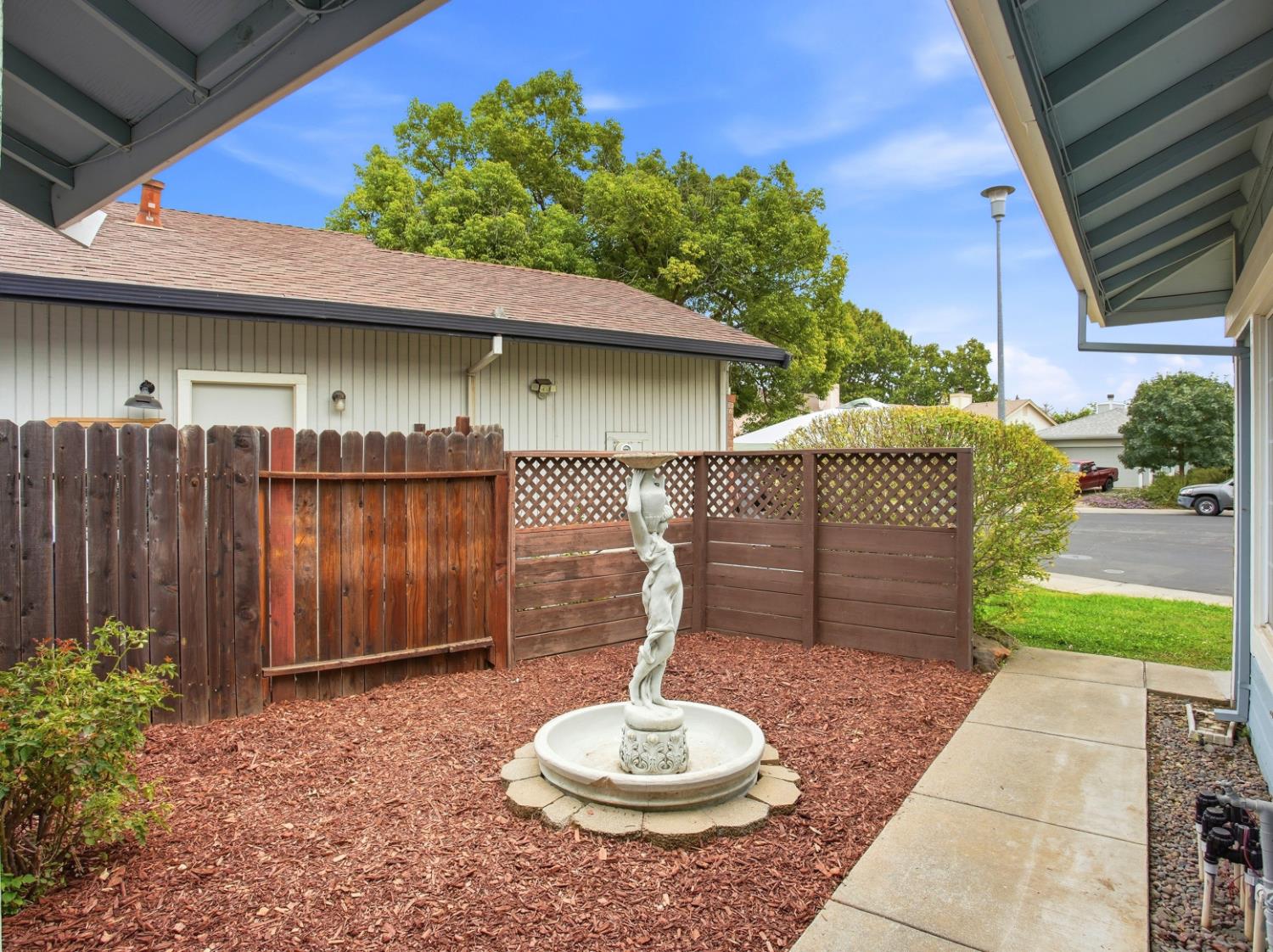 5307 Blue Sapphire Court