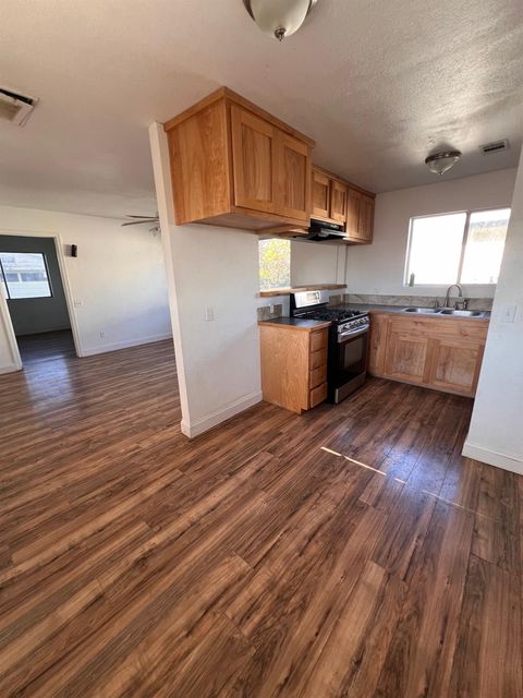 249 W Cedar Street Maxwell CA 95955