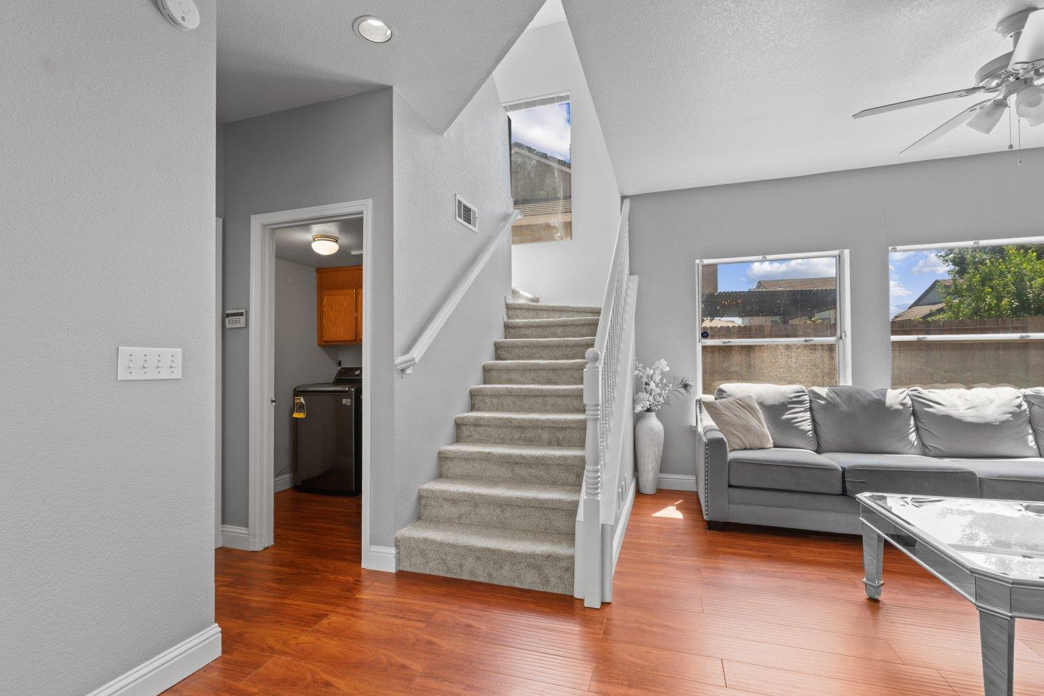 9252 Faraway Place