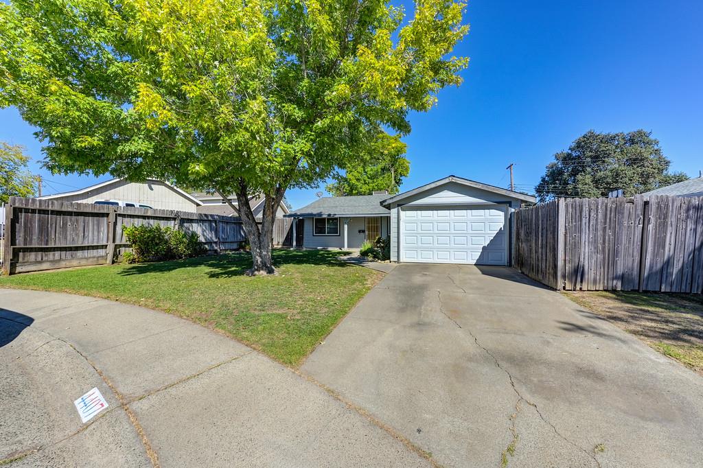 4407 Arrowood Court