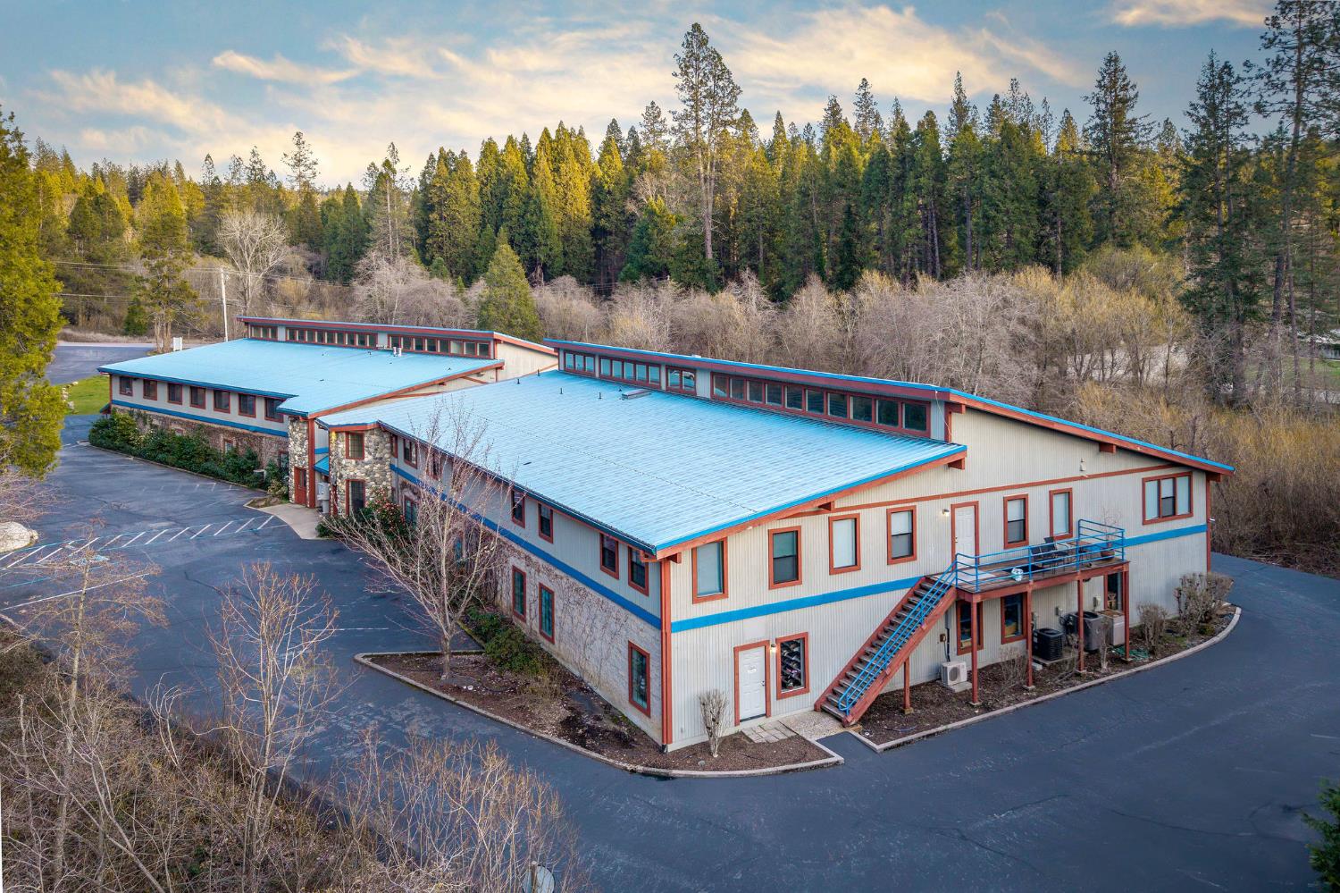 870 Gold Flat Road