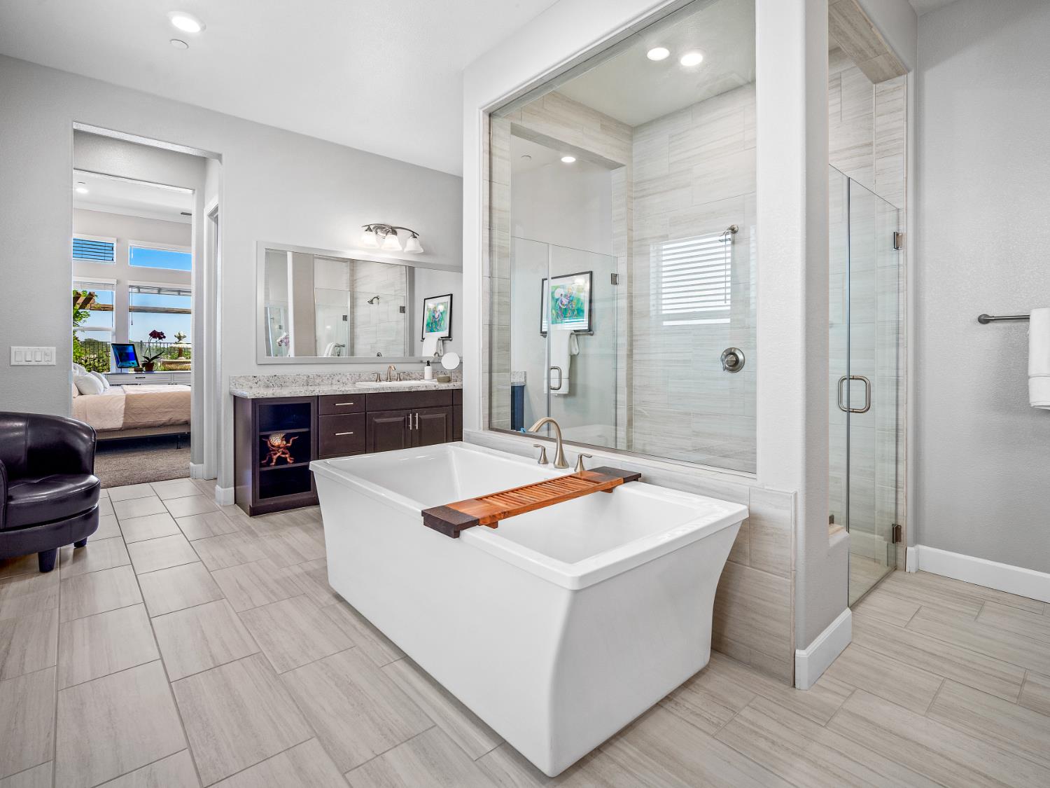 El Dorado Hills, California 95762, United States, 3 Bedrooms Bedrooms, ,4 BathroomsBathrooms,Residential,Active,140710