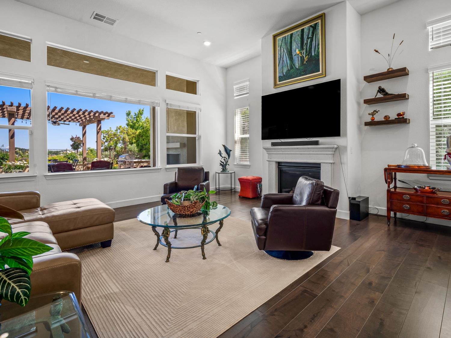 El Dorado Hills, California 95762, United States, 3 Bedrooms Bedrooms, ,4 BathroomsBathrooms,Residential,Active,140710