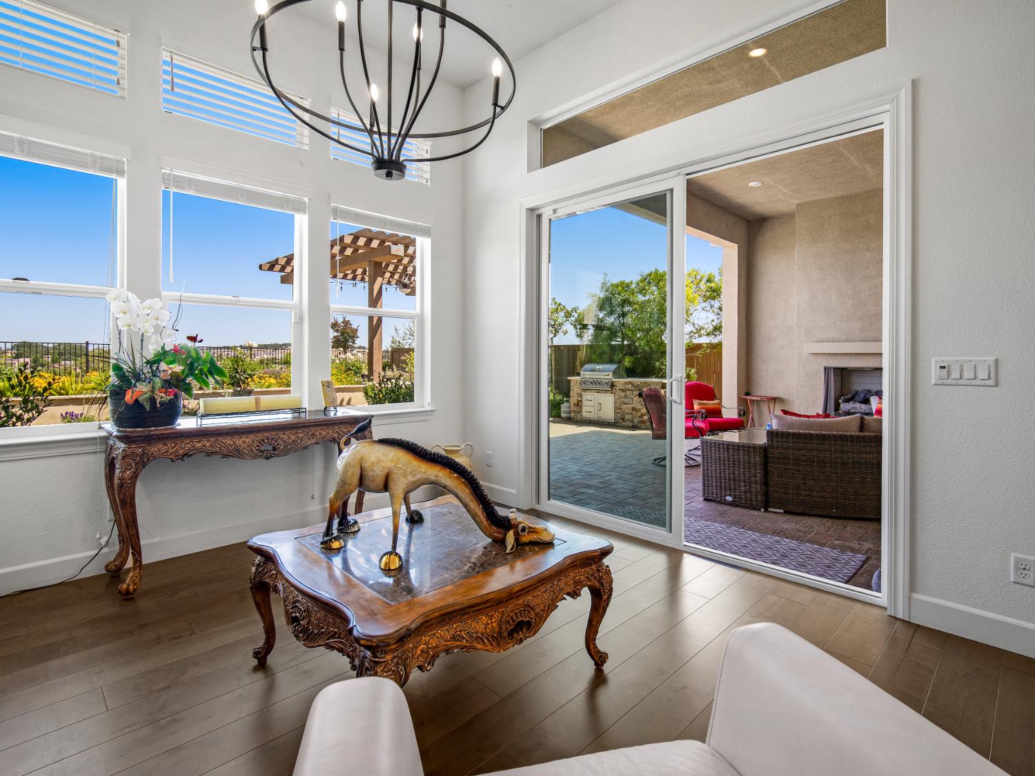 El Dorado Hills, California 95762, United States, 3 Bedrooms Bedrooms, ,4 BathroomsBathrooms,Residential,Active,140710