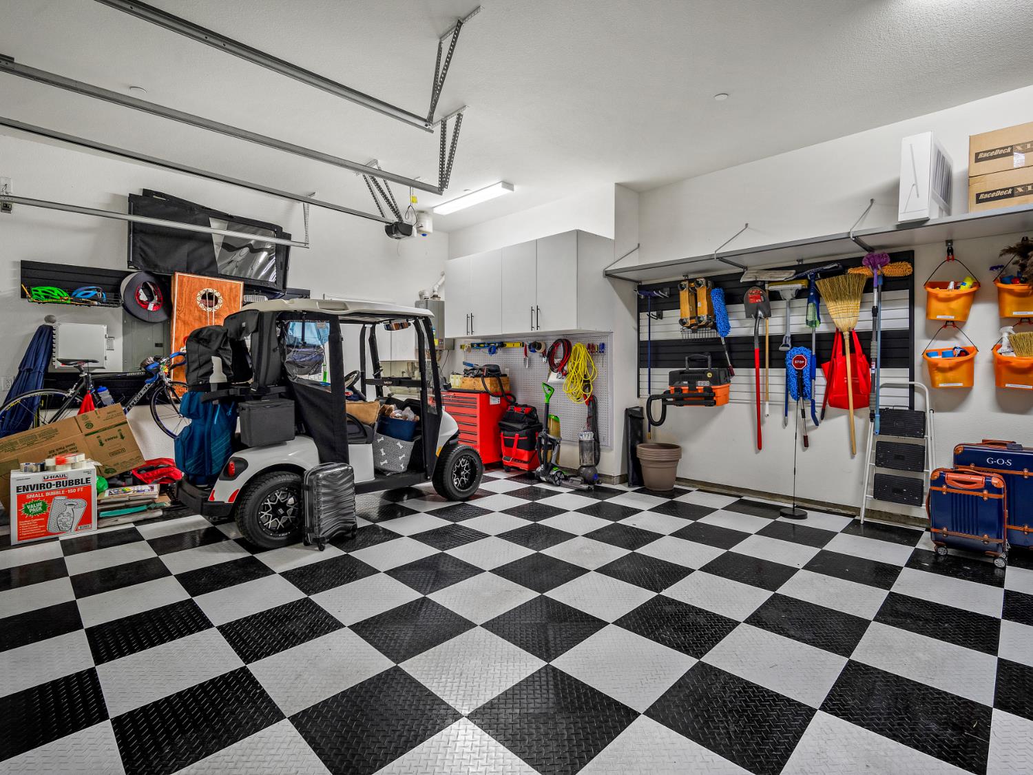 El Dorado Hills, California 95762, United States, 3 Bedrooms Bedrooms, ,4 BathroomsBathrooms,Residential,Active,140710