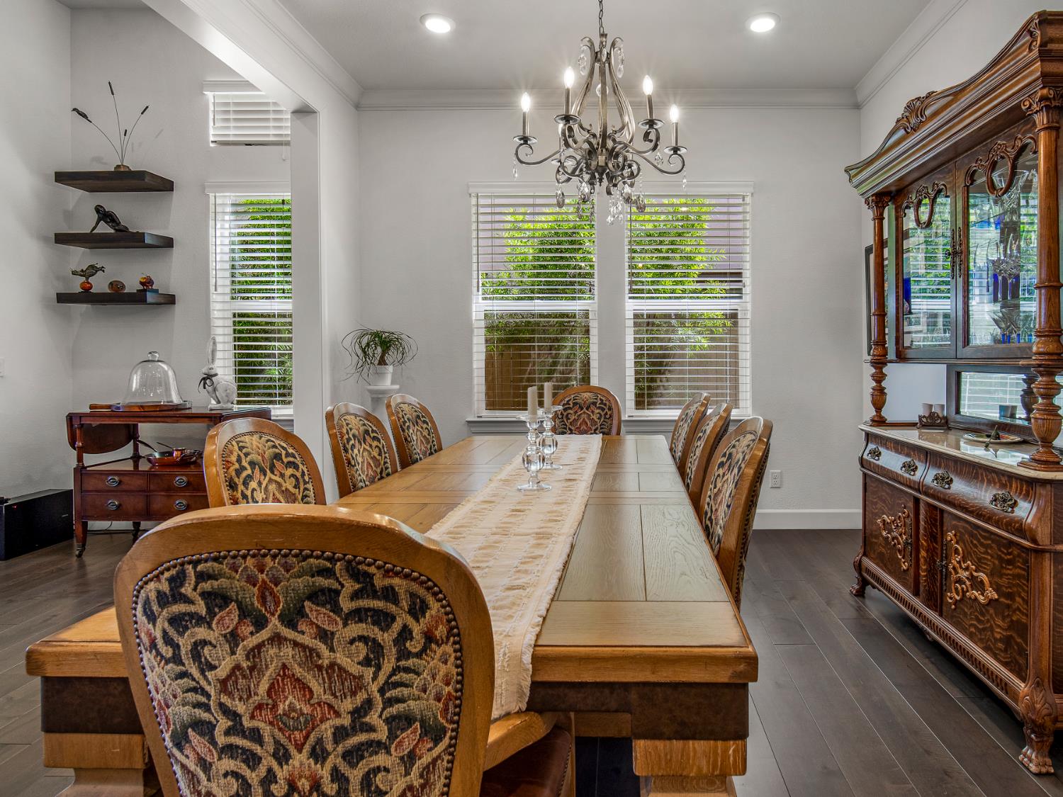 El Dorado Hills, California 95762, United States, 3 Bedrooms Bedrooms, ,4 BathroomsBathrooms,Residential,Active,140710