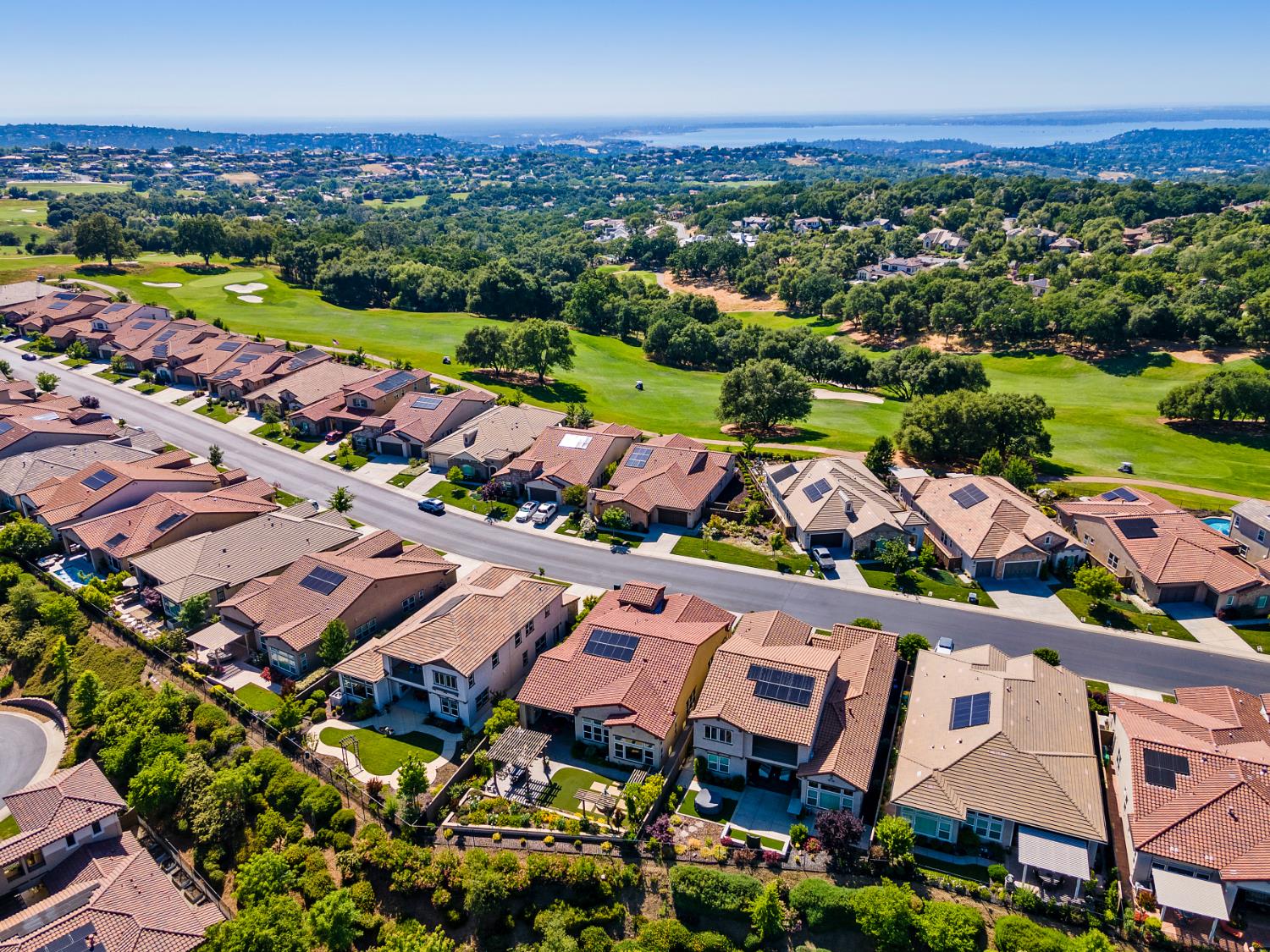 El Dorado Hills, California 95762, United States, 3 Bedrooms Bedrooms, ,4 BathroomsBathrooms,Residential,Active,140710