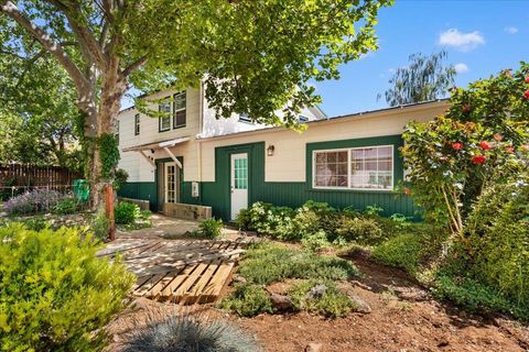 MLS: 225054038