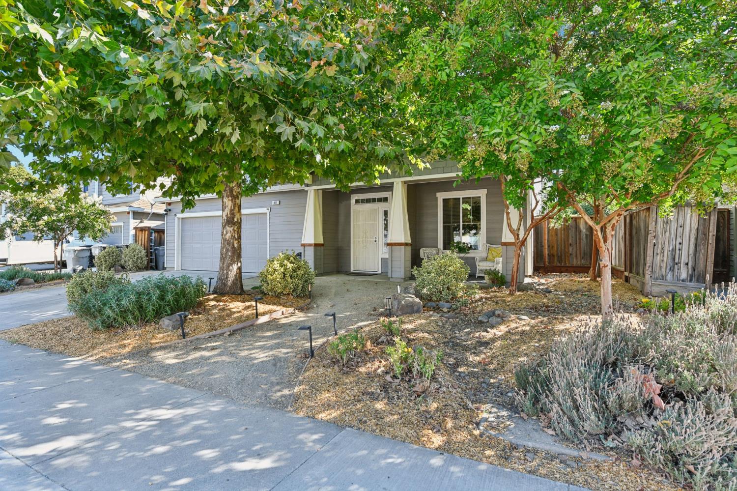 623 Ivy Loop