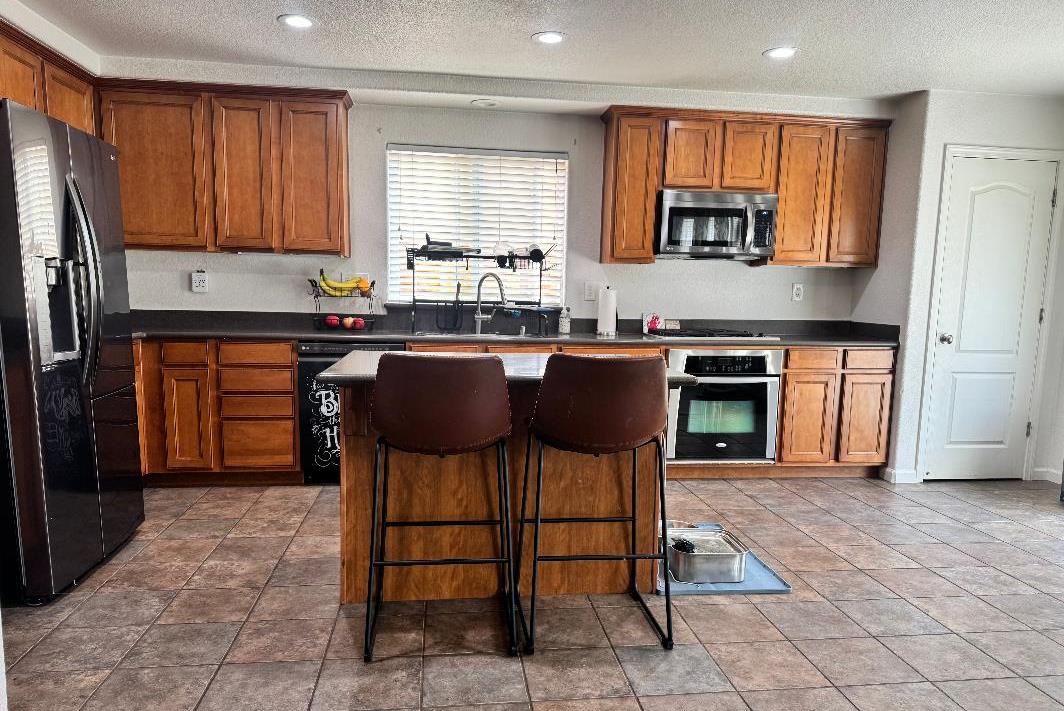 2558 Allen Circle