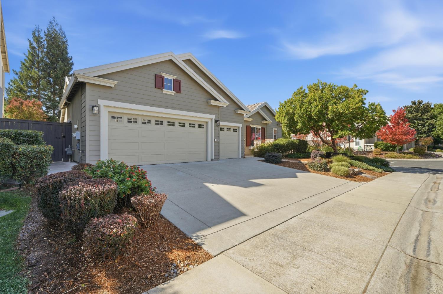 150 Rockmont Circle