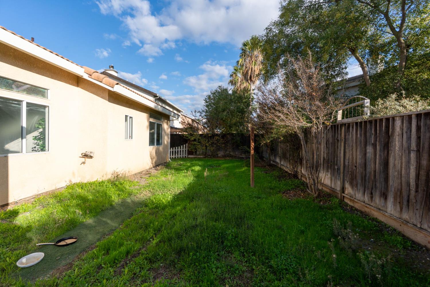 Los Banos, California 93635, United States, 3 Bedrooms Bedrooms, ,2 BathroomsBathrooms,Residential,Pending,246597