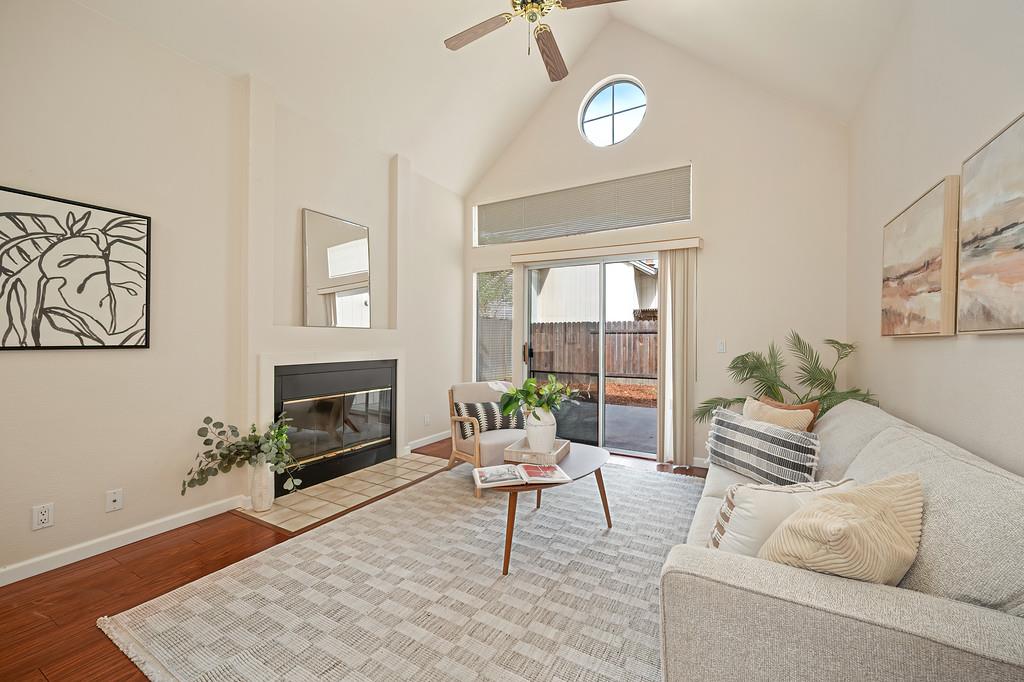 1802 Valdora Street