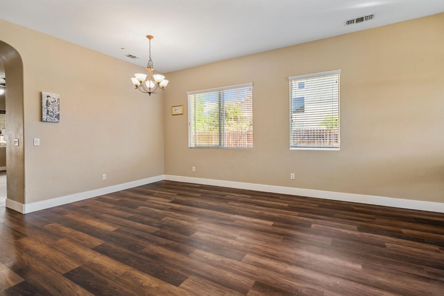 444 Sparrow Drive