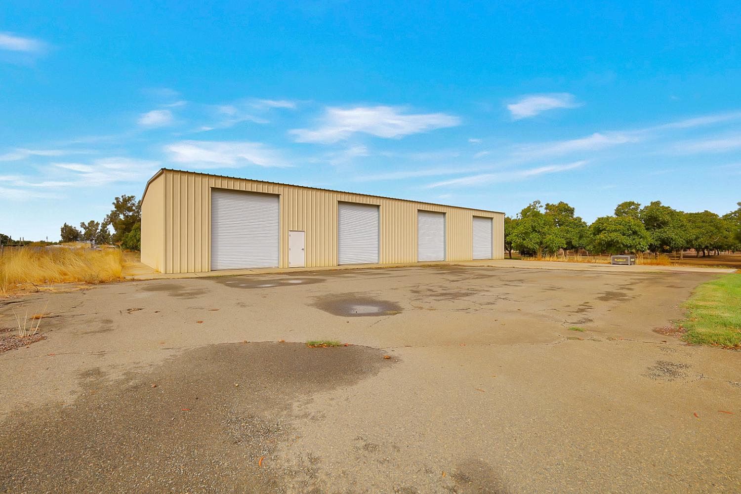 5091 Railroad Avenue