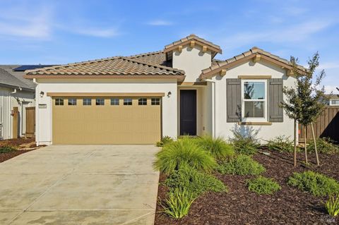 2100 Lark Way Dixon CA 95620