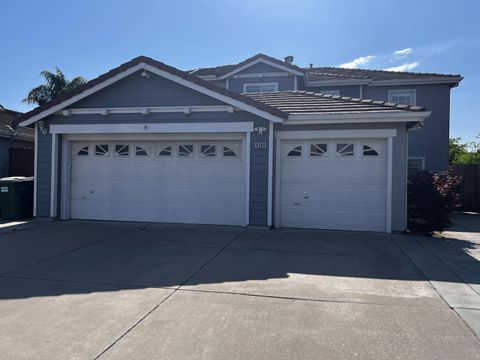 4309 Hazelnut Drive Modesto CA 95356