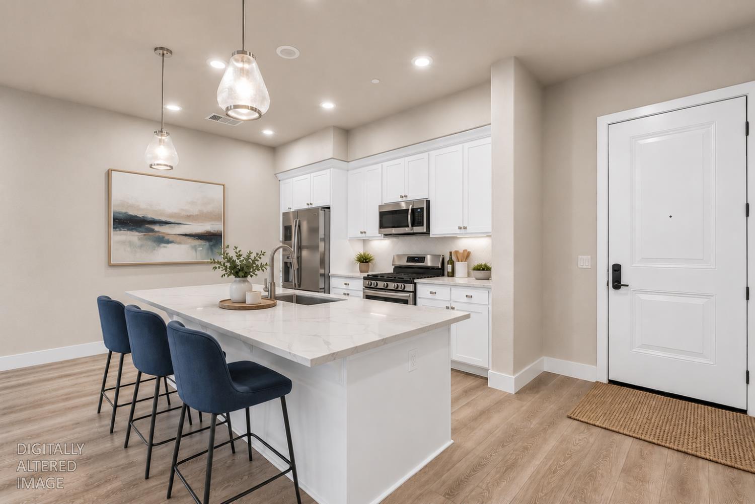 1661 Spring Street 421