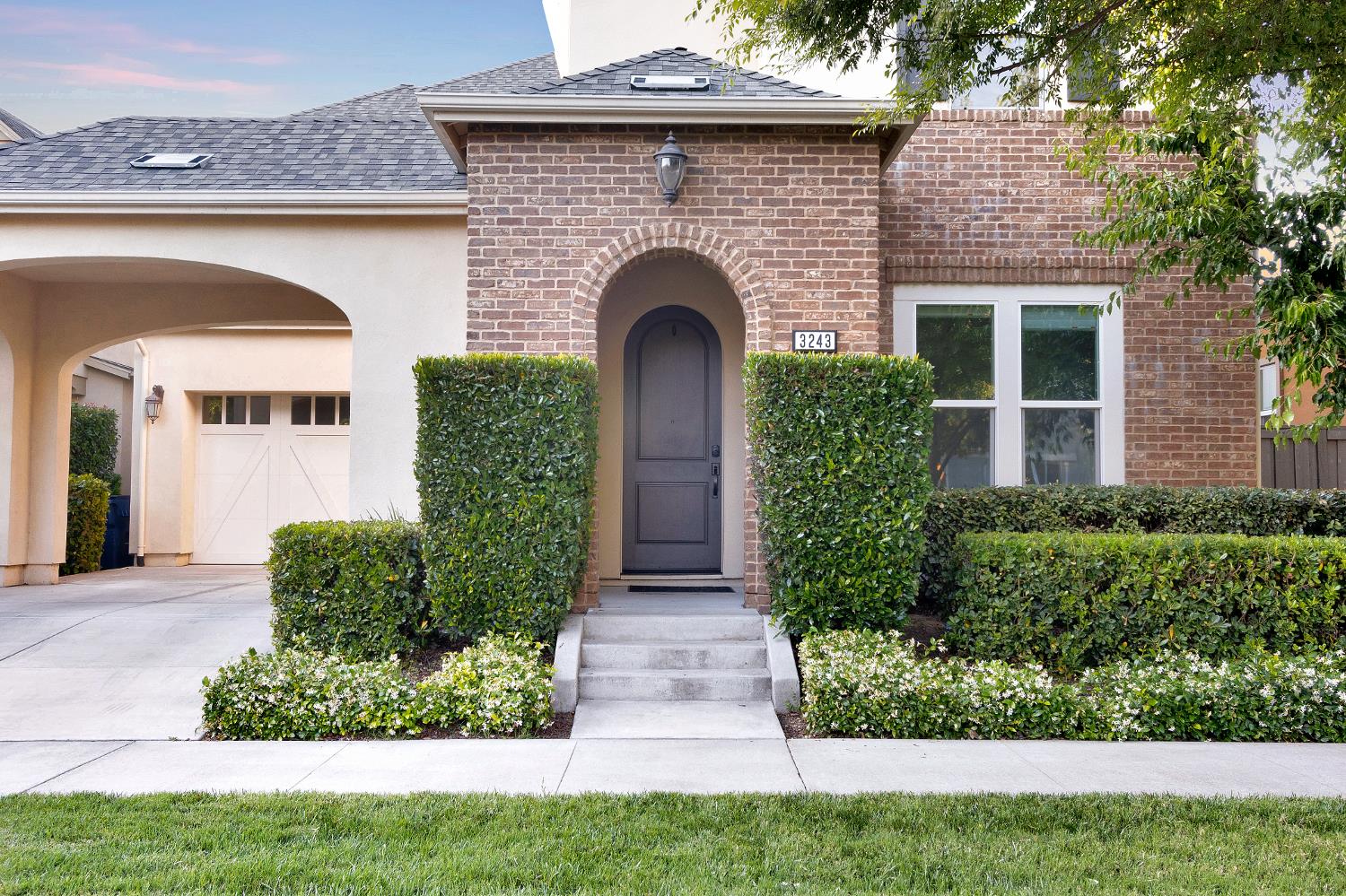 3243 Dullanty Way