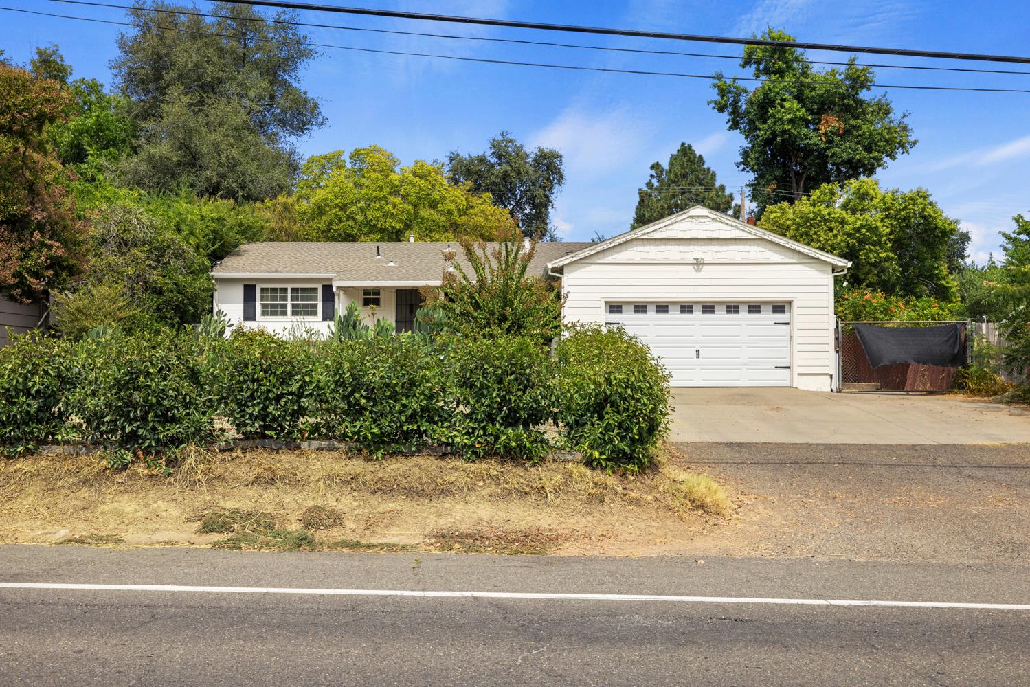 8629 Central Avenue