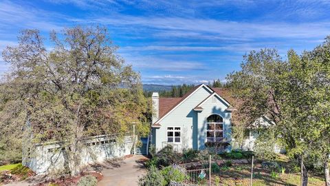 2401 Willow Creek Court, Cool, CA 95614 - MLS#: 225037708