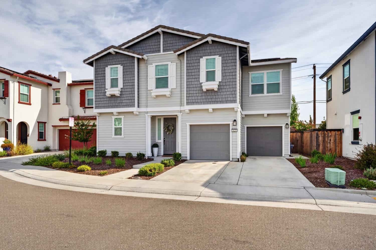 4428 Sierra Pine Way