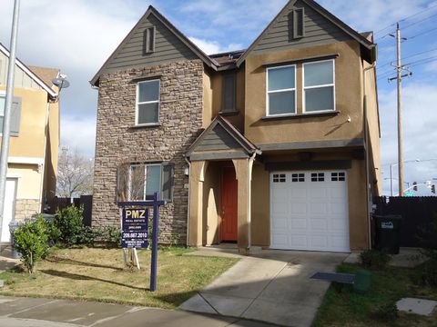 4254 Berryesa Avenue Merced CA 95348