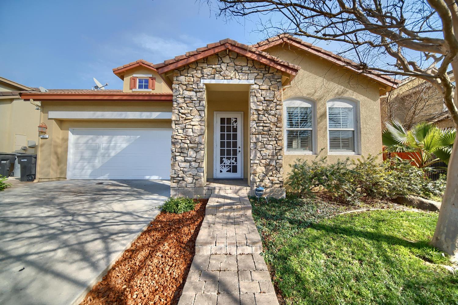 561 Branding Iron Street