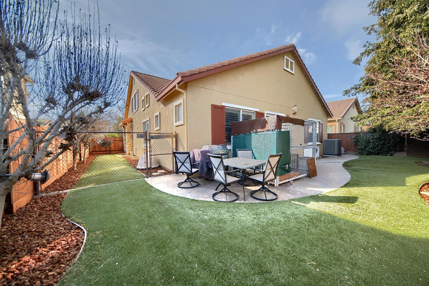 561 Branding Iron Street